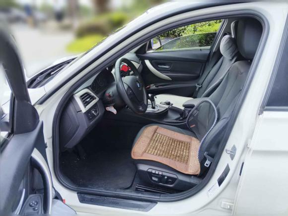 [佛山·沪A] 二手宝马宝马3系2015款 320i 超悦版时尚型