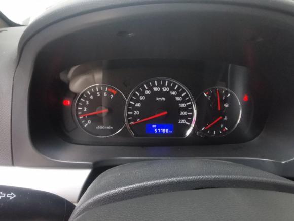 [成都·川A] 二手长安悦翔V52012款 1.5L 手动梦幻型