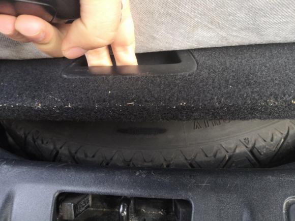 [芜湖·皖B] 二手路虎揽胜极光2013款 2.0T 5门耀真版