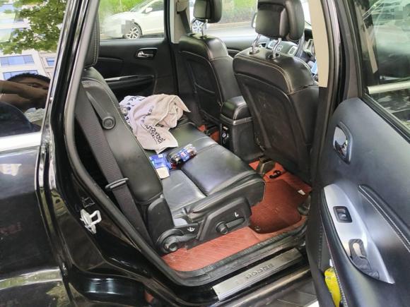 [南通·苏F] 二手道奇酷威2013款 2.4L 两驱尊尚版