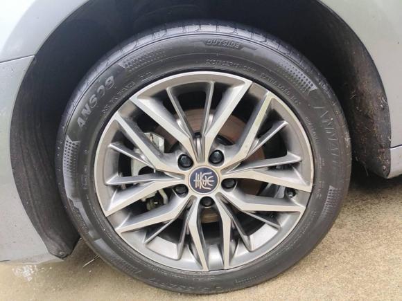 [上海·沪A] 二手比亚迪秦PLUS2021款 DM-i 120KM 尊贵型