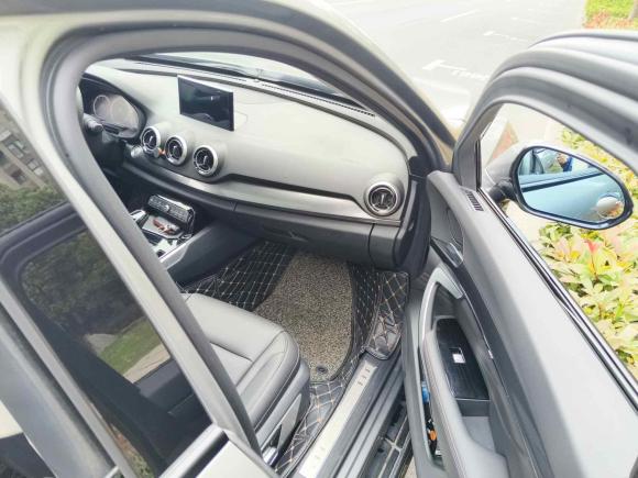 [杭州·浙A] 二手魏牌魏牌 VV72017款 2.0T 超豪型