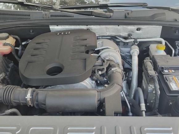 [佛山·粤E] 二手荣威荣威RX82018款 30T 智联网四驱至尊版