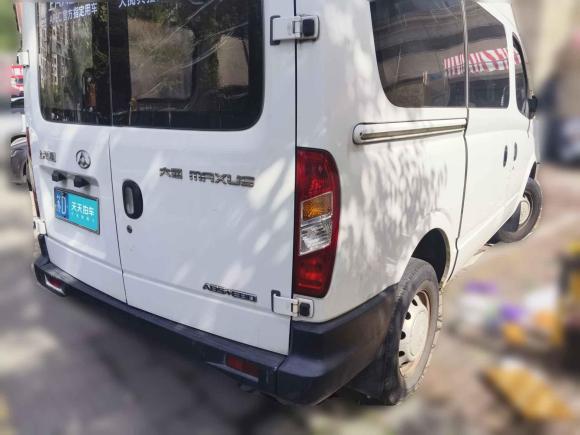 [常州·苏D] 二手上汽大通MAXUS新途V802015款 2.5T 手动傲运通版短轴中顶