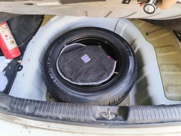 [无锡·苏B] 二手起亚起亚K32015款 1.6L 手动GLS