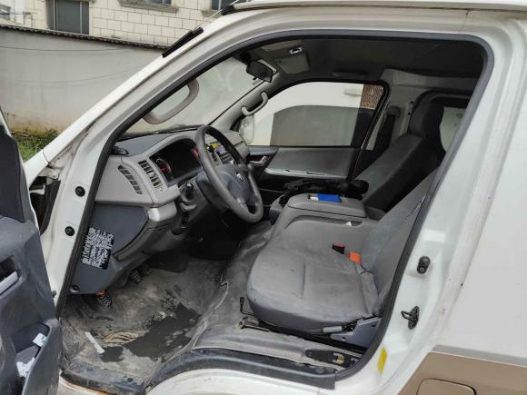 [上海·沪D] 二手福田风景G72016款 2.0L商运版短轴平顶4Q20M