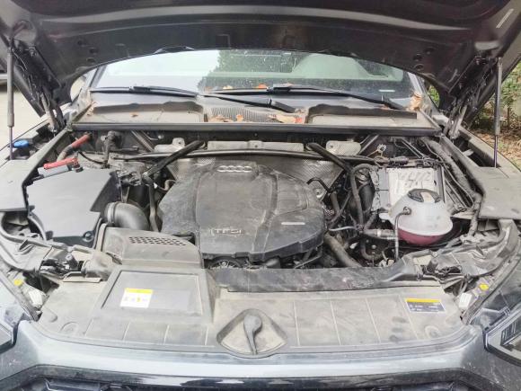 [上海·沪D] 二手奥迪奥迪Q5L2022款 45T 豪华动感型