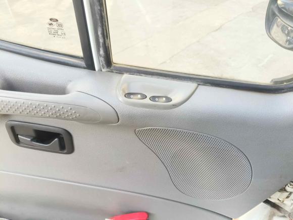 [广州·粤A] 二手福特经典全顺2016款 2.4L汽油长轴6座中顶多功能车4G69S4N