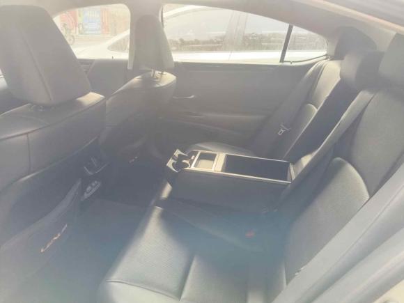 [嘉兴·浙F] 二手雷克萨斯雷克萨斯ES2018款 200 豪华版 国V