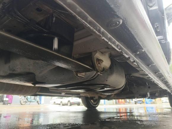 [广州·粤K] 二手日产日产NV2002011款 1.6L 232座 尊雅型