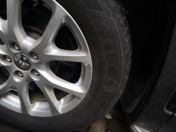 [上海·沪A] 二手Jeep自由光2017款 2.4L 领先智能版