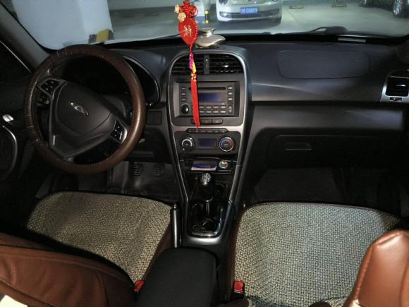 [成都·川A] 二手奇瑞瑞虎32015款 1.6L 手动智尚运动版