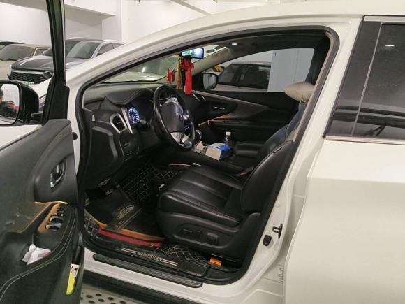 [成都·川A] 二手日产楼兰2019款 2.5L XL 两驱智联豪华版 国VI