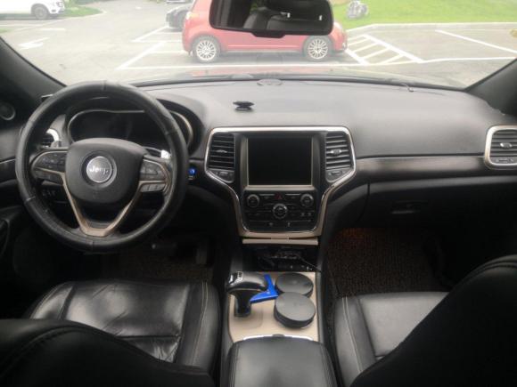 [嘉兴·浙F] 二手Jeep大切诺基2014款 3.6L 舒适导航版