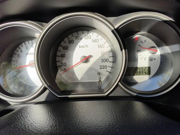 [宁波·沪C] 二手日产骊威2010款 劲锐版 1.6L 自动智能高配型