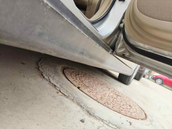 [青岛·鲁U] 二手日产颐达2008款 1.6L 自动时尚型