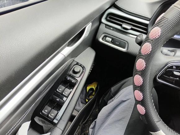 [武汉·鄂A] 二手吉利汽车帝豪2022款 第4代 1.5L CVT尊贵型