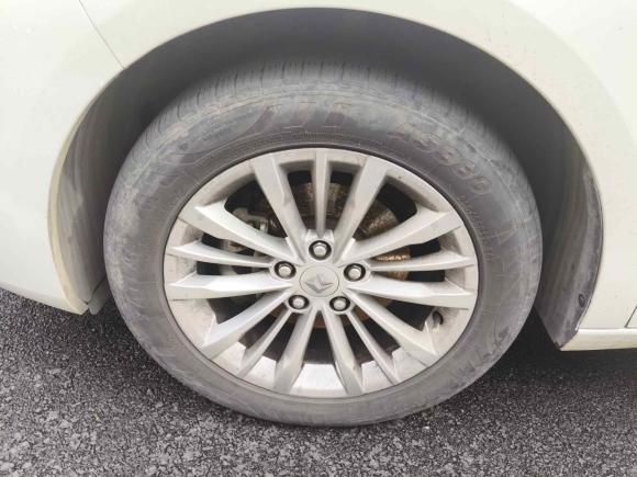 [南昌·赣A] 二手宝骏宝骏RC-52020款 1.5T CVT智耀豪华型