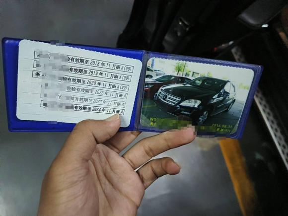 [杭州·浙A] 二手奔驰奔驰M级2010款 ML 300 4MATIC