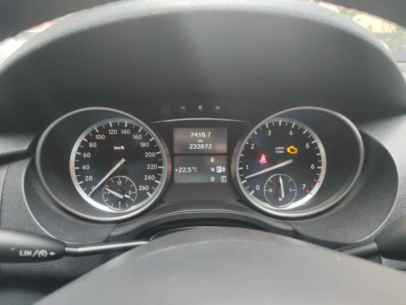 [南昌·赣M] 二手奔驰奔驰R级2014款 R 320 4MATIC 商务型