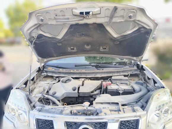 [台州·渝A] 二手日产奇骏2012款 2.5L CVT豪华版 4WD