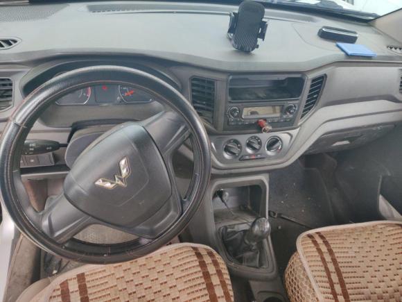 [成都·川A] 二手五菱汽车五菱宏光V2019款 1.5L标准型L2B