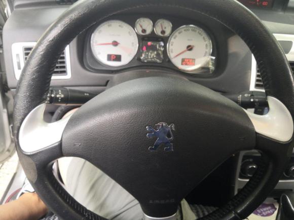 [成都·川A] 二手标致标致3072013款 1.6L 自动CROSS