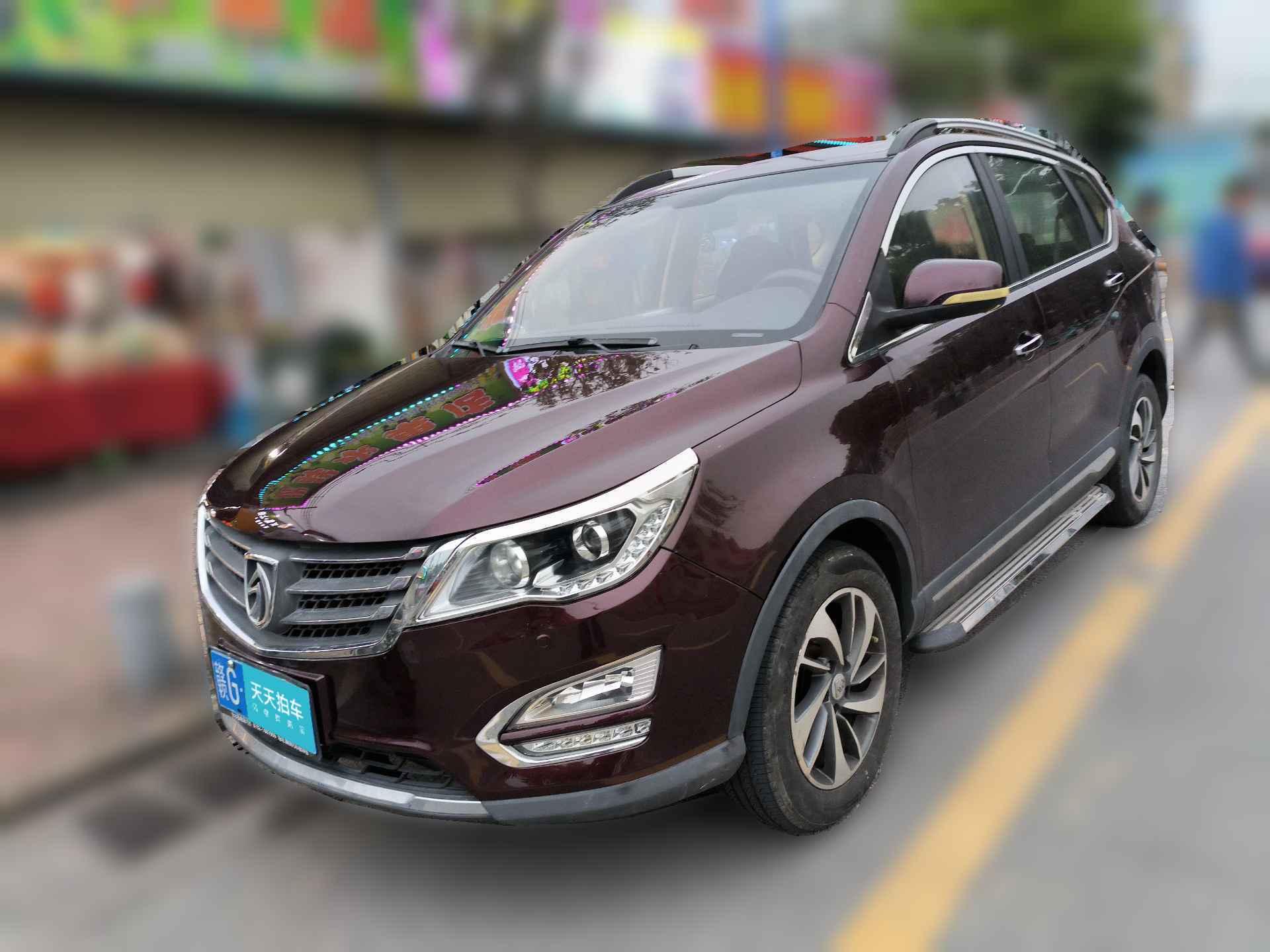 [佛山·赣G] 宝骏宝骏5602016款 1.8L 手动豪华型