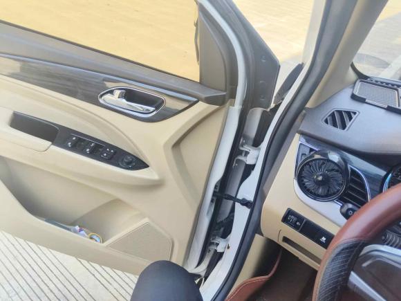 [义乌·浙G] 二手宝骏宝骏7302016款 1.5L 手动舒适型 7座 国V