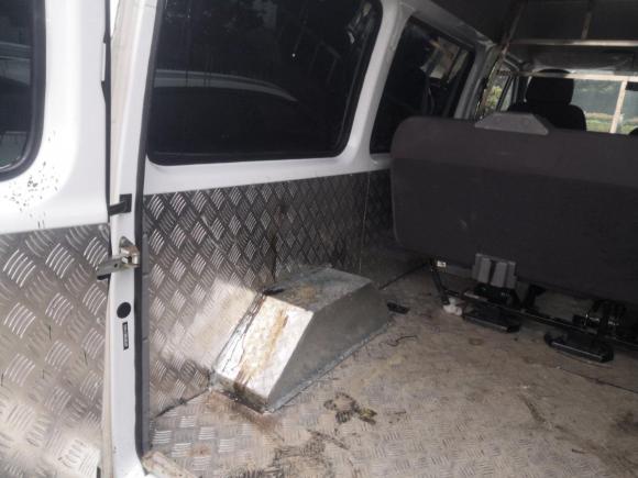 [成都·陕U] 二手江铃特顺2019款 2.8T商运型短轴中顶6座国VI JX493