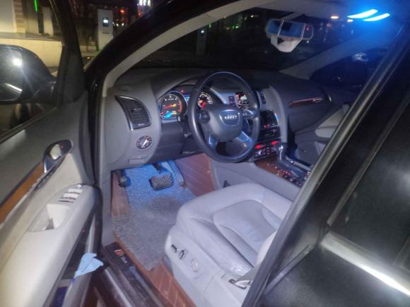 [无锡·苏B] 二手奥迪奥迪Q72014款 35 TDI 运动型