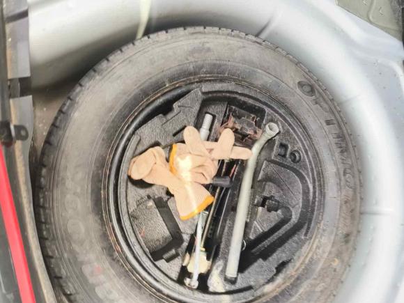 [南昌·赣A] 二手斯柯达明锐2015款 经典款 1.6L 手动逸致版