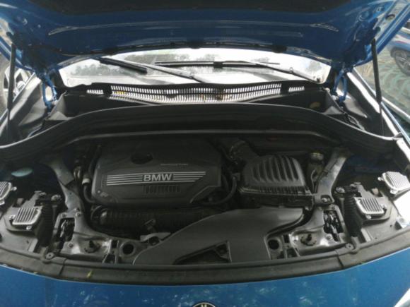 [上海·沪C] 二手宝马宝马X22020款 sDrive25i 领先型M运动套装