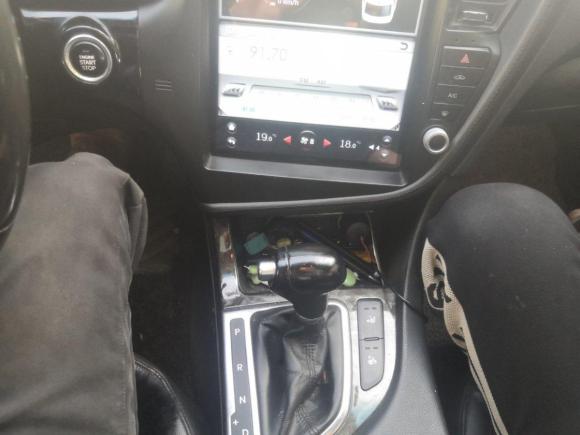 [金华·浙G] 二手起亚起亚K52015款 2.0L 自动LUX