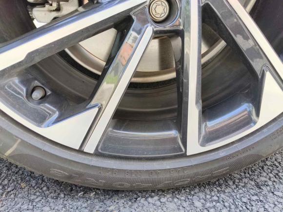 [无锡·苏B] 二手奥迪奥迪A4L2023款 40 TFSI 豪华动感型