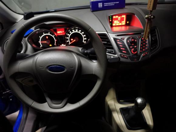 [深圳·粤B] 二手福特嘉年华2013款 两厢 1.5L 手动时尚型