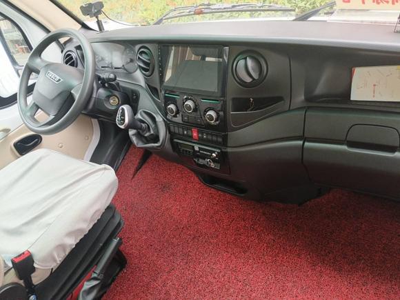 [台州·浙J] 二手依维柯依维柯欧风2021款 3.0T自动M2-32C营运客车高顶后双胎电动门F1C