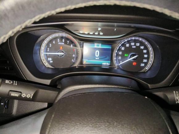 [上海·沪D] 二手别克别克GL62018款 18T 6座尊贵型