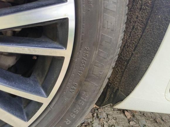 [南通·苏F] 二手大众途安2016款 途安L 280TSI DSG豪华版