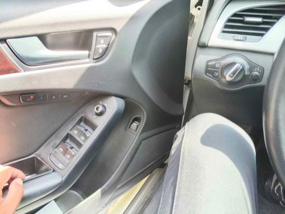 [上海·鲁Q] 二手奥迪奥迪A4L2012款 2.0 TFSI 自动技术型