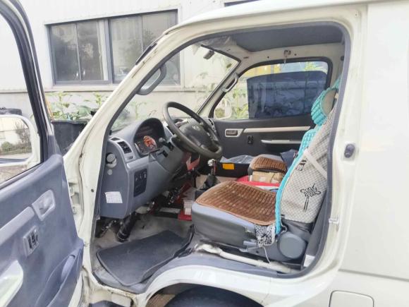 [上海·沪A] 二手金龙龙耀82021款 50厢货平顶