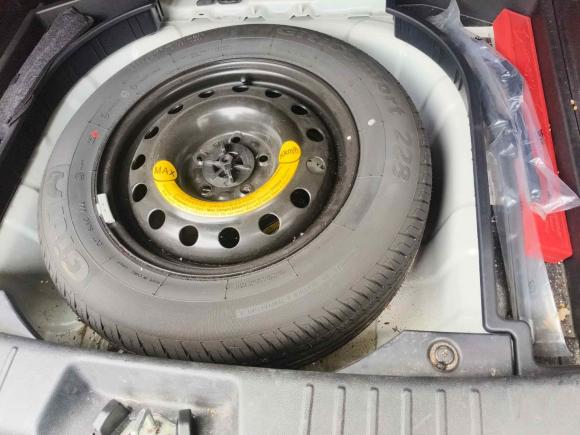 [上海·皖J] 二手长安长安CS152016款 1.5L 手动时尚版