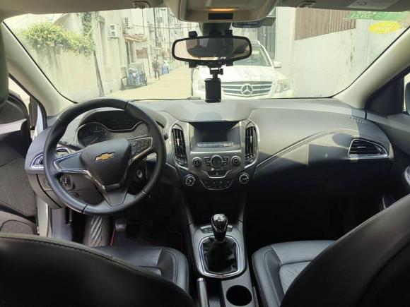 [上海·沪A] 二手雪佛兰科鲁兹2015款 1.4T 手动精英版