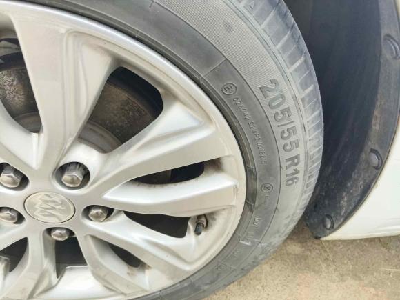 [上海·豫P] 二手别克英朗2019款 15T 手动精英型 国VI