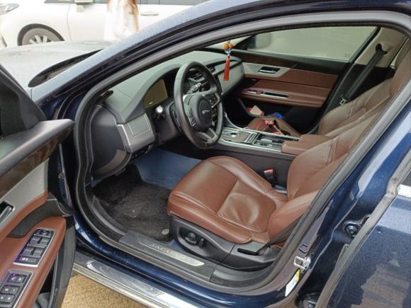 [南通·苏F] 二手捷豹捷豹XFL2020款 XFL 2.0T P250 两驱豪华版