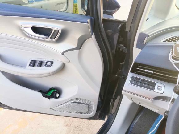 [西安·陕A] 二手荣威荣威iMAX82022款 400TGI 欢聚版