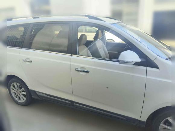 [无锡·苏B] 二手宝骏宝骏7302016款 1.5L 手动舒适型 7座 国V