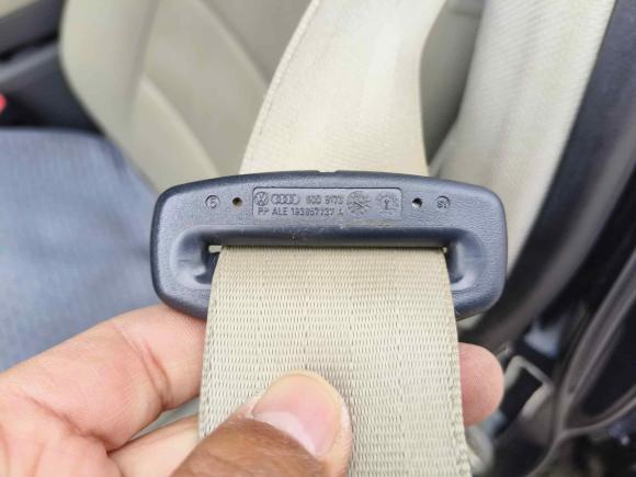 [北京·京F] 二手奥迪奥迪A6L2010款 2.0 TFSI 自动标准型