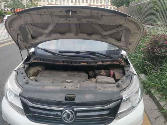 [深圳·粤S] 二手东风风行景逸XV2016款 1.6L CVT豪华型