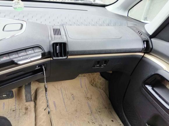 [南通·苏F] 二手宝骏宝骏KiWi EV2022款 设计师轻享版 磷酸铁锂